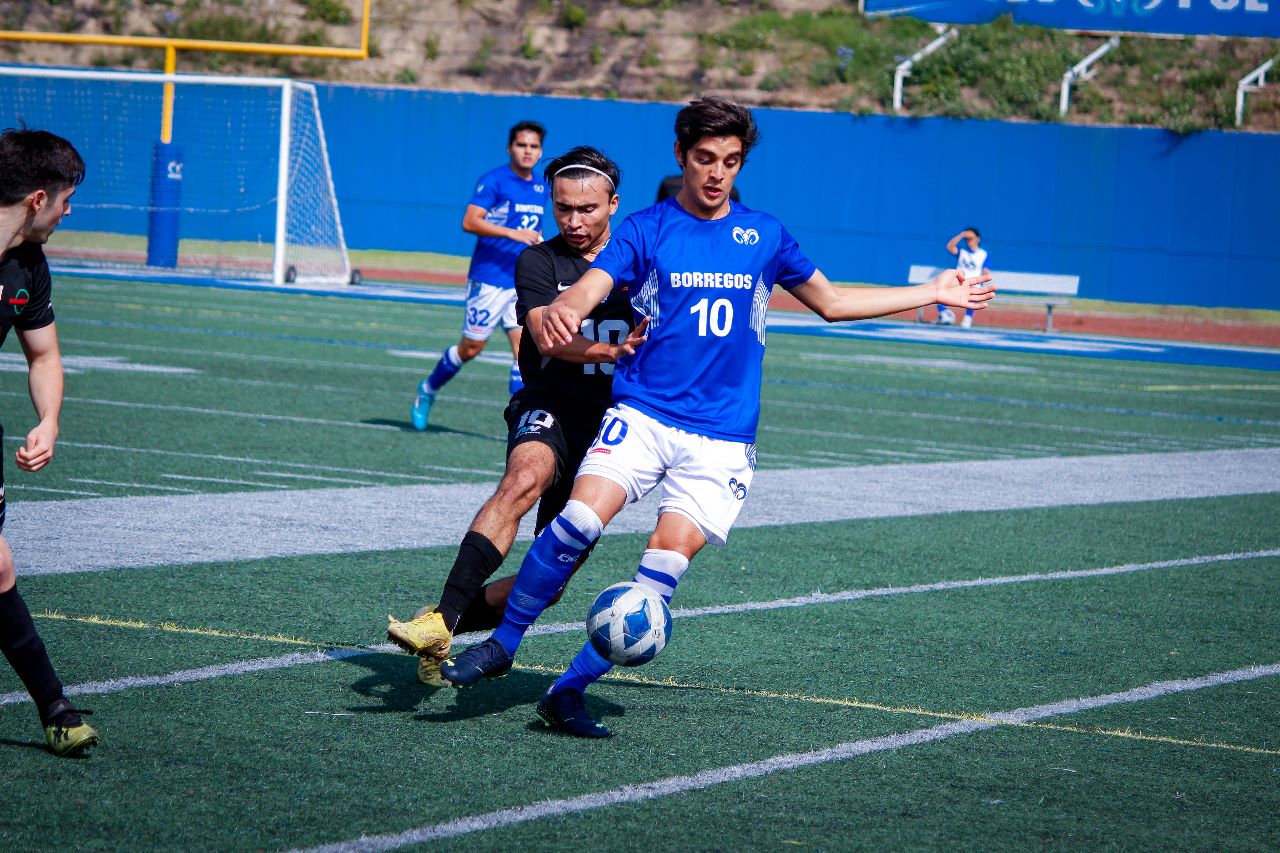 Sigue en ascenso Borregos Puebla de futbol