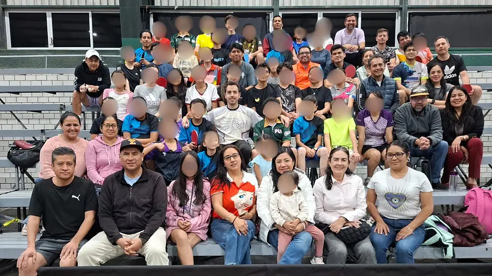 Marcos Madrid comparte experiencia olímpica en clínica en Puebla