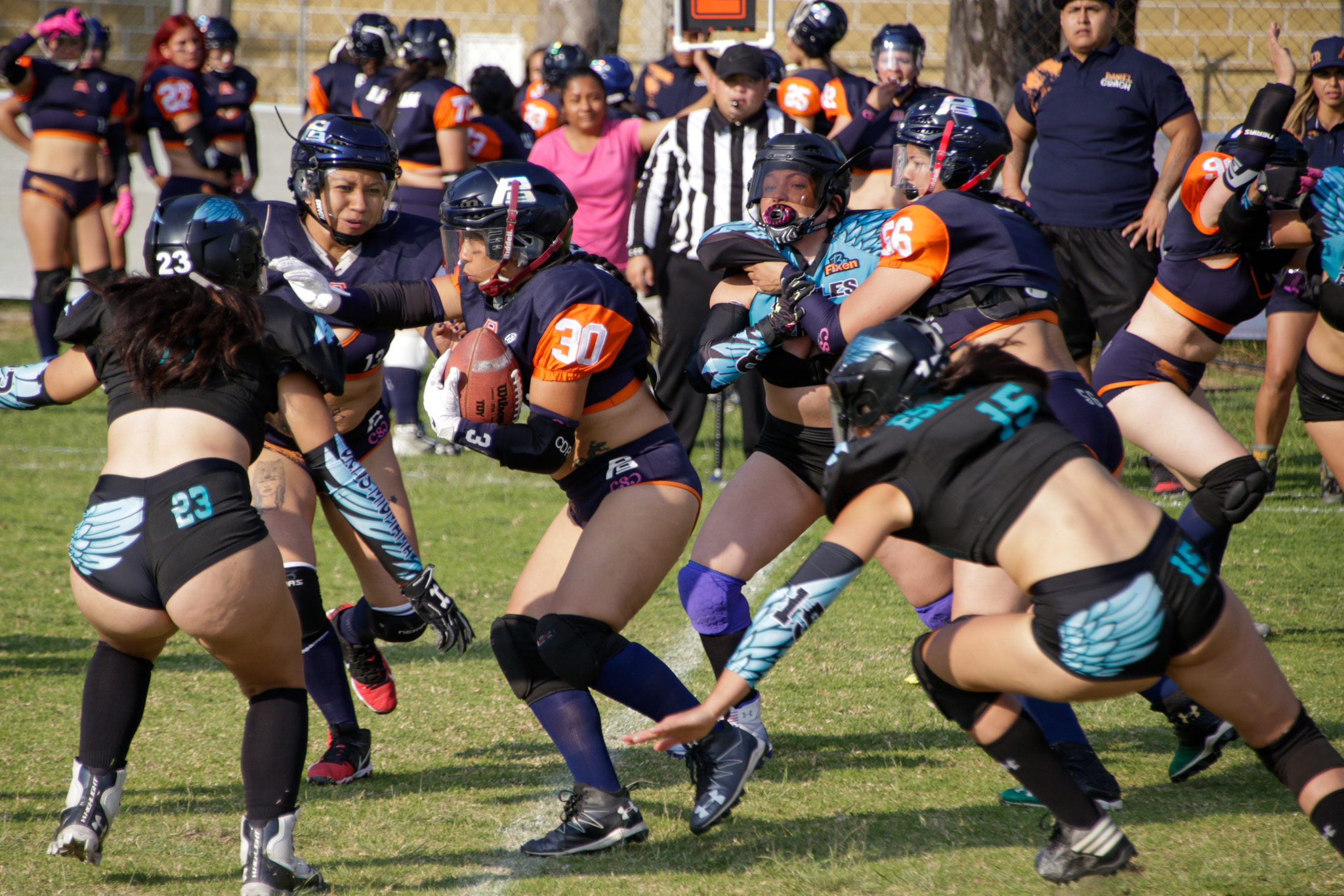 Las poblanas Ángeles Guerreras marcan el rumbo en la Liga Lingerie Football