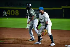 Pericos pierde serie ante Tabasco y se hunde más