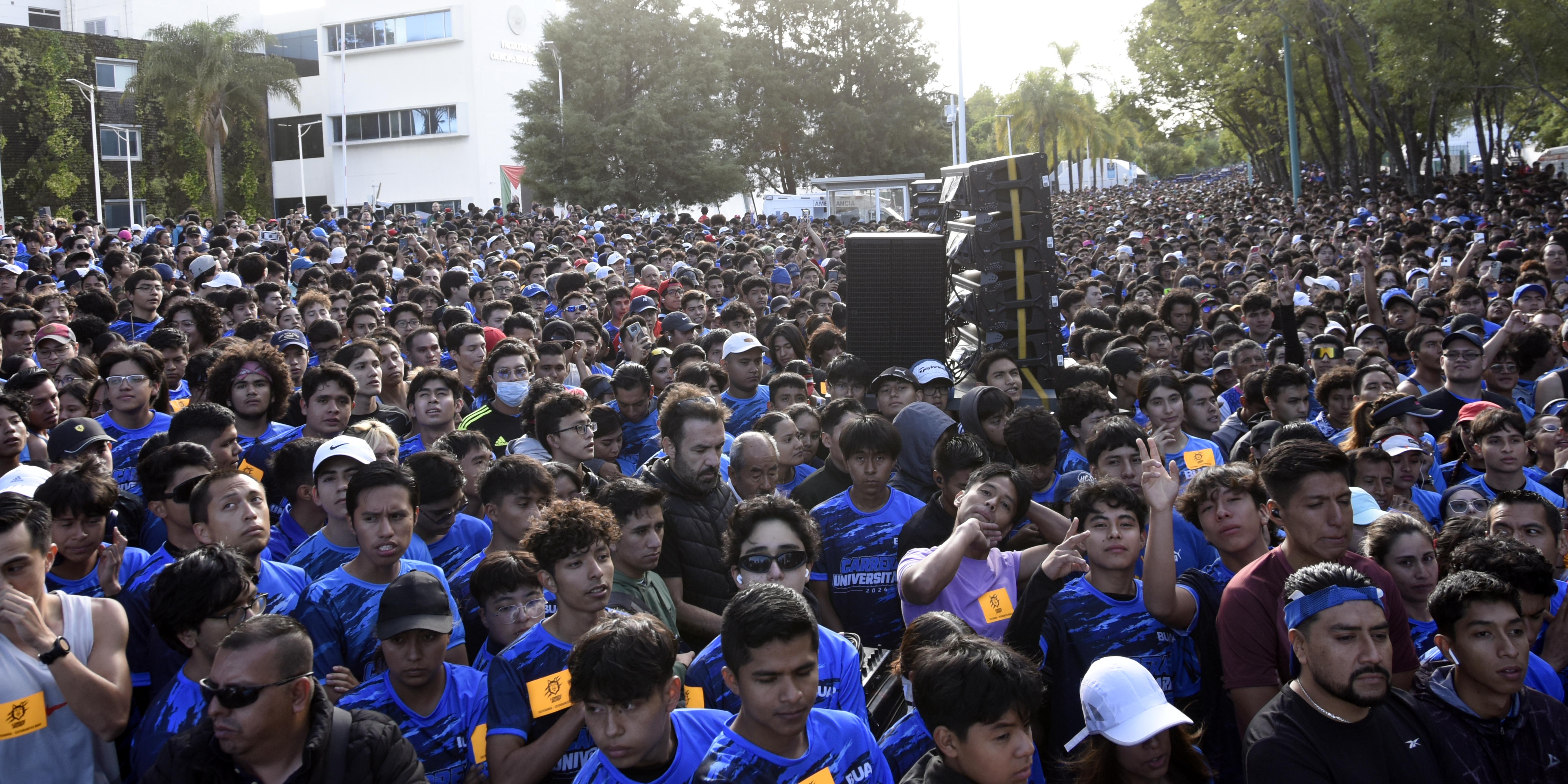 Carrera Universitaria BUAP 2024 congregó a 30 mil corredores