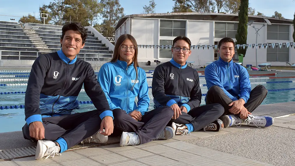 Alumnos BUAP acceden al Nacional de Natación Curso Corto 2025