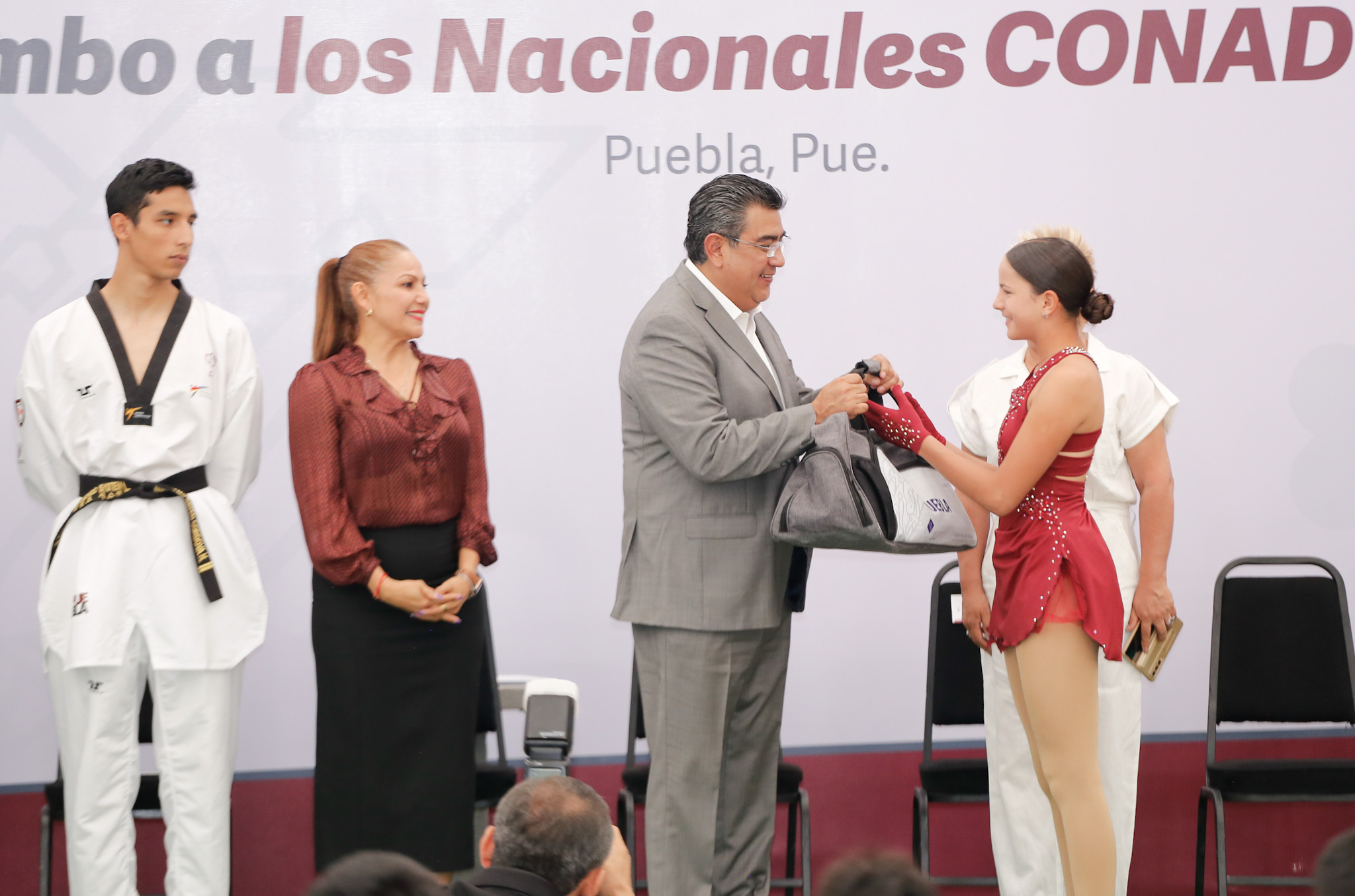 Joyas poblanas en Juegos CONADE, con promesa de medalla