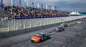 Puebla conservará gran final de NASCAR México 2025