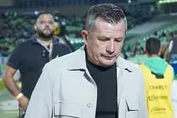 Pese a derrota, Carbajal se siente tranquilo y con apoyo de directiva